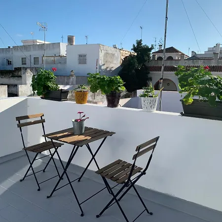Atico Terrazas Con Parking Chiclana アパート